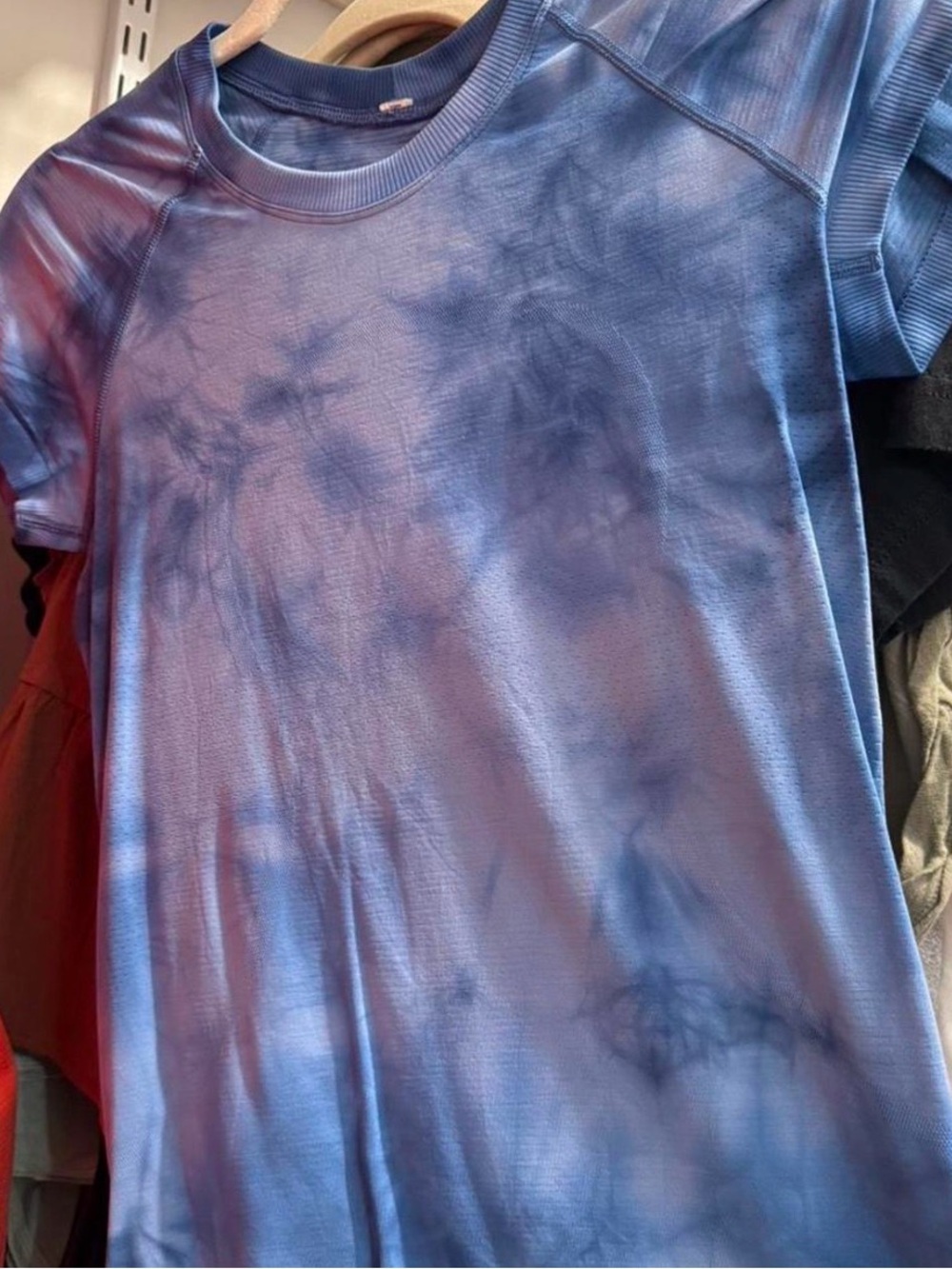 lululemon athletica Blue Tie-Dye Short Sleeve Tee